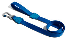 Cargar imagen en el visor de la galería, ZeeDog Neopro Blue Dog Leash correa para perros, 
