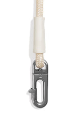 Cargar imagen en el visor de la galería, ZeeDog Vanilla Dog Handsfree Leash correa para perros 
